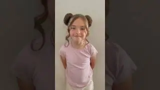 Scarlett&rsquo;s girls summer hairstyle #toddlerhair #kidhairstyles #kidstyle
