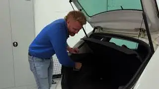 How to CHANGE your Cars Bulb