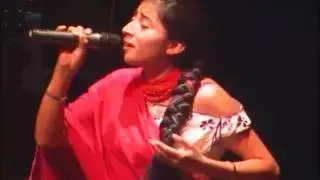Mariela Condo / Alex Alvear - Ariruma Kowii (Versiones Mano a Mano)
