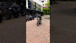 Tora Sudiro dengan motornya. source : batavia_motoworks #motorcycle #fyp #viral #video #indonesia