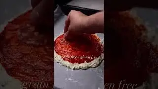 GRAIN-FREE PIZZA
