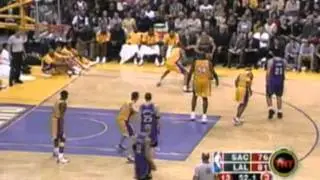 Peja Stojakovic 37pts vs. LA Lakers (02.26.2004)- Red Hot FG:12/18(3PT:7/11)