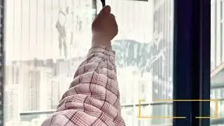Shower Squeegee: clean your mirror / glass window / windshield in a minute