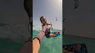 Girl doing amazing kiteboarding tricks #kiteboard #kitesurfing #kitesurf #kite #kiteboarding