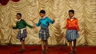 Lungi Dance by Aryan,Kabir and Aditya