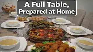 Hosting guests with traditional homemade foodA full table, prepared at home🥘🍲🍝🍖