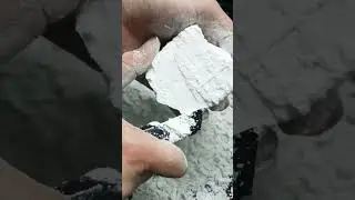 🤍 Chalk crumb 🤍 #crumblecrush #chalk #crunch #asmr #subscribe