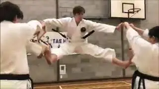First Taekwondo Perth - Dominic Jumping Twin Snap Kick Board breaks - August 2019