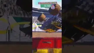 Monster jam showdown freestyle Max-D consecutive backflip #monsterjam #gaming#monstertruck