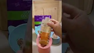 Feeding my furr babies #catfood #catfoodwet #felinefoodie #petfood #catlover #felinefeast