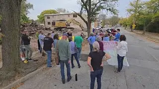 Valentine Neighborhood mourns demolitions, prepares for more