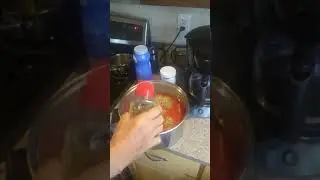 Secret family Spaghetti Sauce w/ the Spaghetti Bender (Joe Manza)