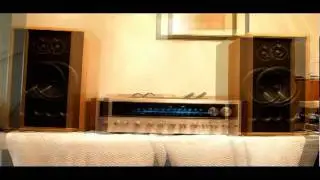 Infiniti RS-325 Bookshelf Speakers