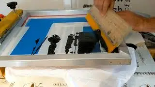 DIY Screenprinting - Daisy Skull - Fashion Brand ✌ - Siebdruck auf T-Shirt