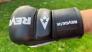 Revgear Pro Series MS1 MMA Gloves UNBOXING