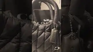 Coach Iris Tote🖤🖤🖤