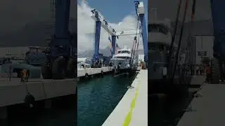 What country is this #boatshow #boatreview #boating #youtubeshorts #boats #shortsvideo #boatslip