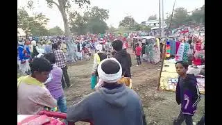 ग्राम करेगांव के मड़ई की शुरुआत 25/11/2023 का सांस्कृतिक कार्यक्रम का अनोखा दृश्य