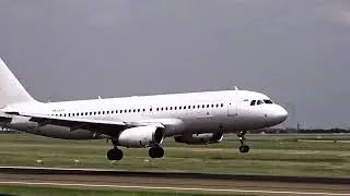 NONTON DARI DEKAT PESAWAT SUPER AIR JET LANDING DAN TAKE OFF DI SOEKARNO HATTA 🌏 #markaspesawat 