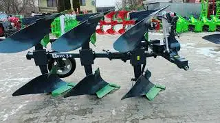 Pług obrcalny firmy AWEMAK model REVO.