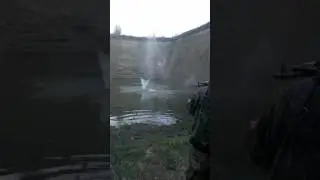 Рикошет трассера от воды.