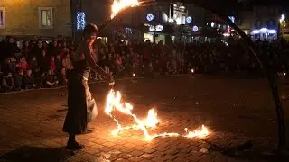 La compagnie Feu non bulle a r&eacute;chauff&eacute; la place Clemenceau
