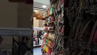 the best place to shop for leather goods: Florence, Italy!!