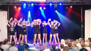 MZF Esbrook 2017 Bonte Avond Lets move