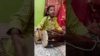Jisha's Diwali bhajan 🎇🪔 #shorts #shortsfeed #ytshorts #diwali2025 #diwalicelebration #viral