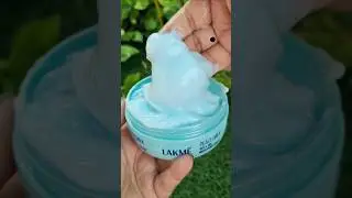 Lakme Peach Milk Moisturizer Review 🌸 Gel Moisturizer For Summer🥵☀️ #shorts #skincare #skin