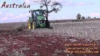 Disc Harrow AGM 4.2 on the red volcanic soil Australia