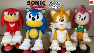 MITTENS! Sonic the Hedgehog Knuckles & Amy Rose Cable Guys Controller Holders Classic Figure Review