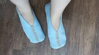 ✅Wow! Sew OLD Clothes Into NEW Slippers With These EASY Tips
