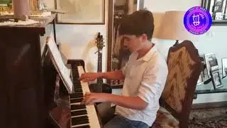 J.S. Bach  Prelude in D minor  BWV 935.   Valerio Beccia 14 y.o. Nemi (Rome) Italy.