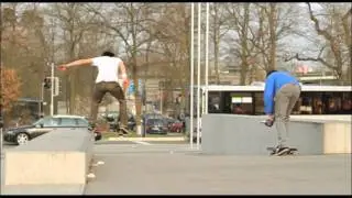 AnhJyn Chau - One Minute Of Streetfootage