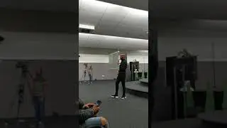 Mr CEE Performs