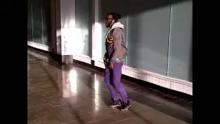 Roc and Sweat-AirFresh Ent gettin off in the mall