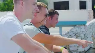 Animal Encounters - Cura&ccedil;ao Sea Aquarium