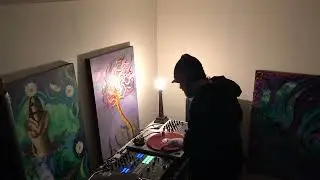 Bustin' on the cut... #dj #scratch #hiphop #turntables