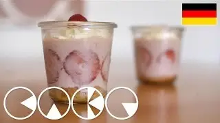 ERDBEER-JOGHURT-TORTE IM GLAS