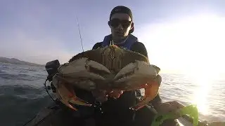 MONSTER DUNGENESS CRAB from a Kayak, Deadliest Catch(California Style)