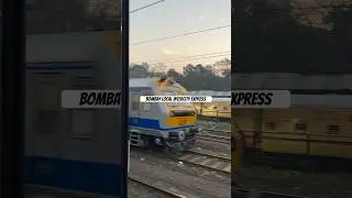 New Shorts In Local Bombay trains#mumbai #bombay #iit #journey #viralvideo #youtubeshorts #newsong