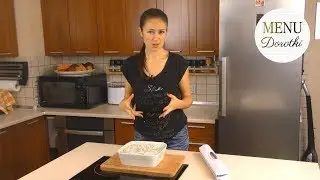 Pyszne śledzie w śmietanie. Przepis jak zrobić sos śmietanowy? Jak przygotować śledzie? MENU Dorotki