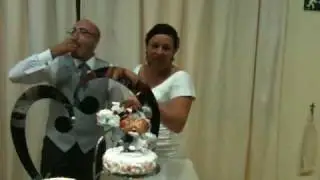 Boda Miguel Angel y Elena. Corte de tarta