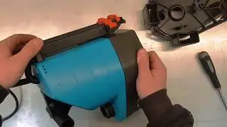 Opening up an Gardena Pump