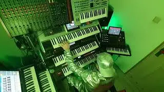 The Chase Roland Juno X, V-Synth, Fantom, Gaia2