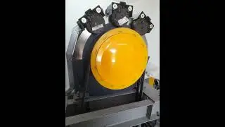 Elevator gearless traction machine