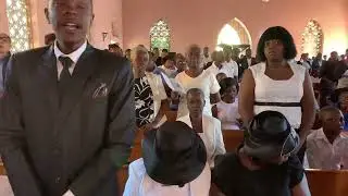 Cérémonie funéraire de Me Maxi Petioma 