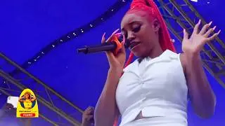 Fluxii Performs 