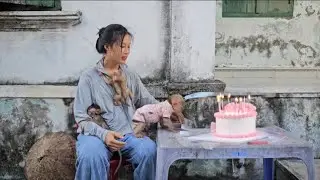 I organized a birthday party for these adorable little monkeys